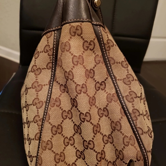 Gucci Monogram Bag - Picture 8 of 8